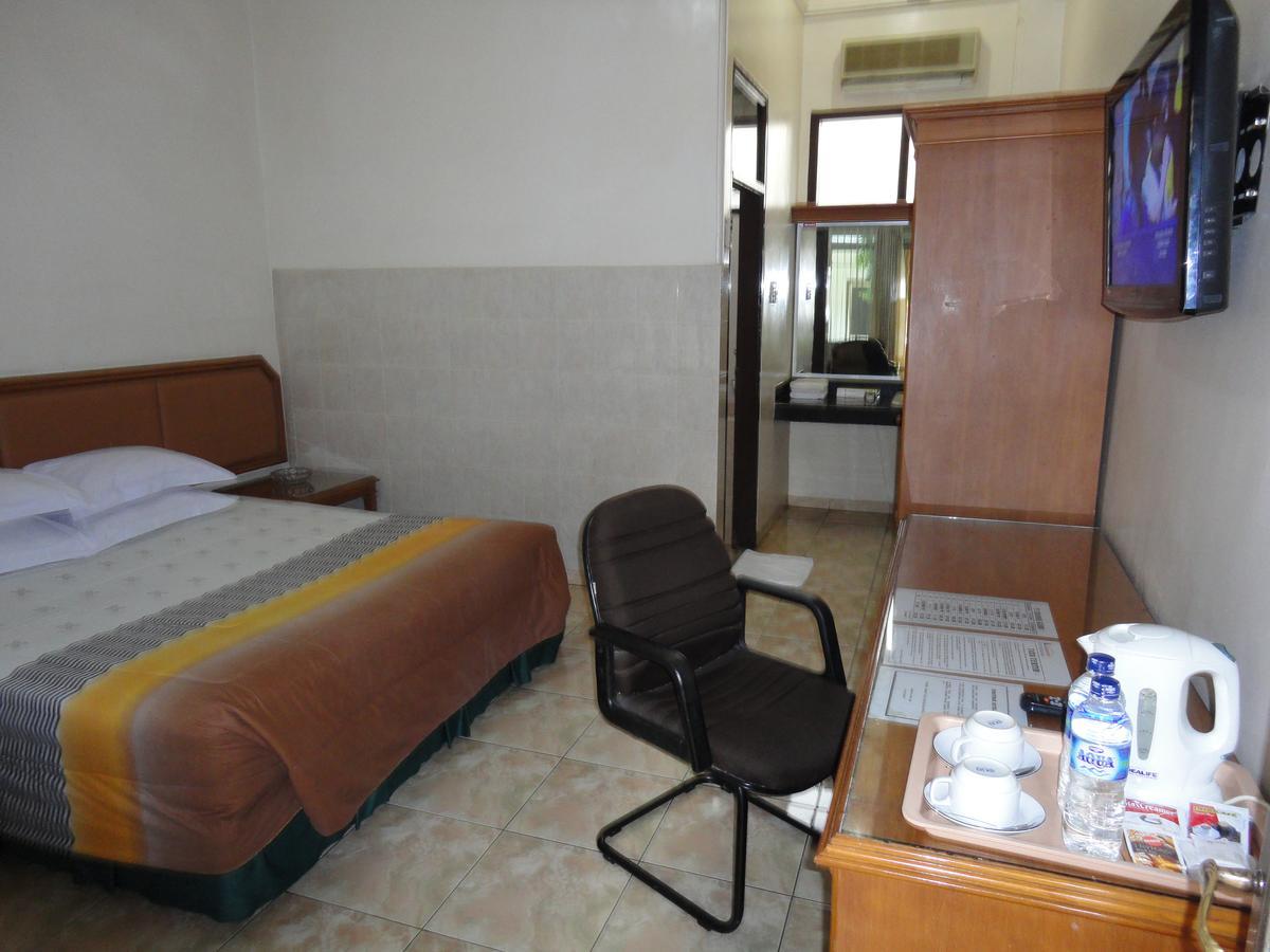 Langensari Hotel Cirebon Zewnętrze zdjęcie