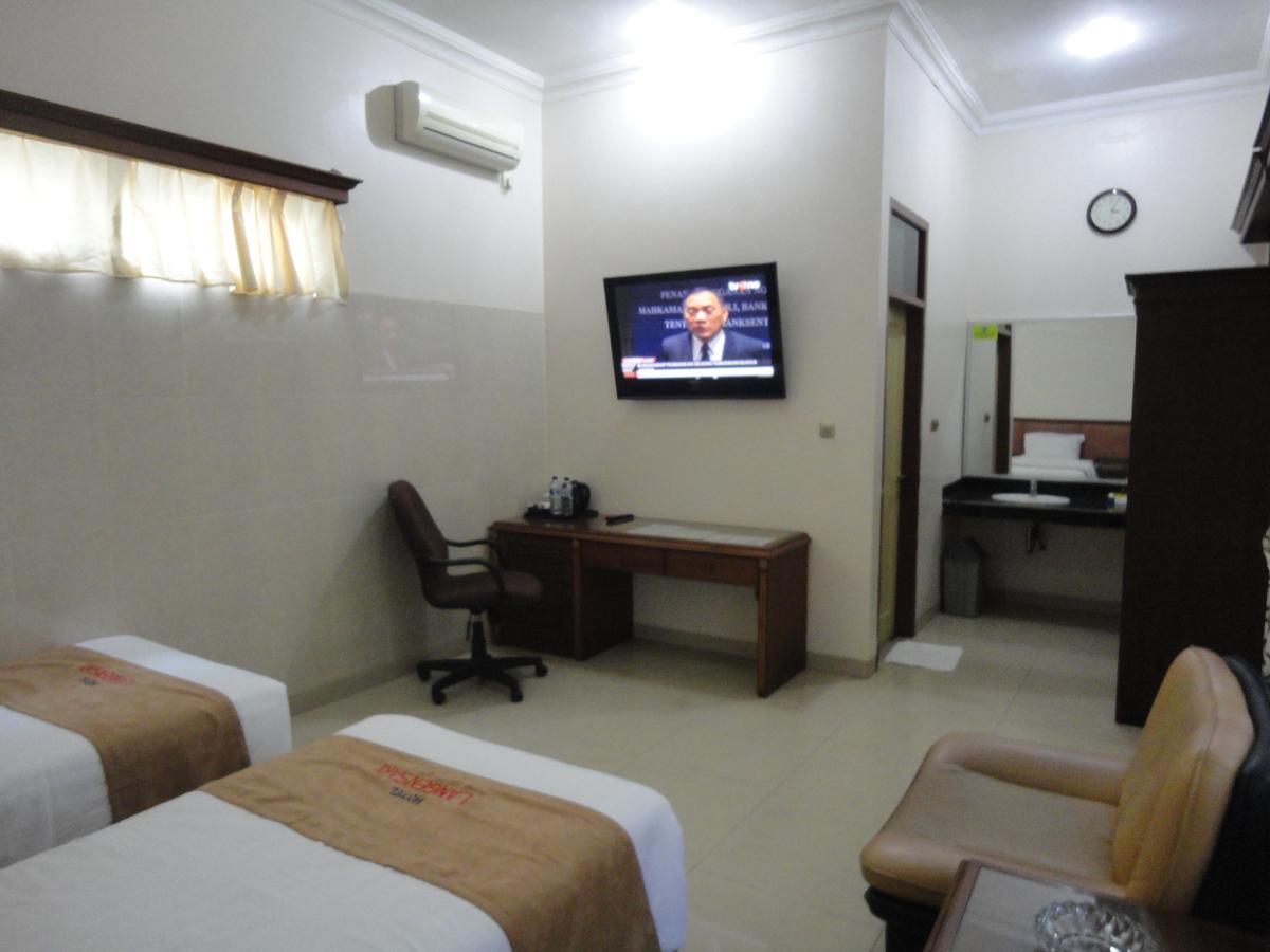 Langensari Hotel Cirebon Zewnętrze zdjęcie